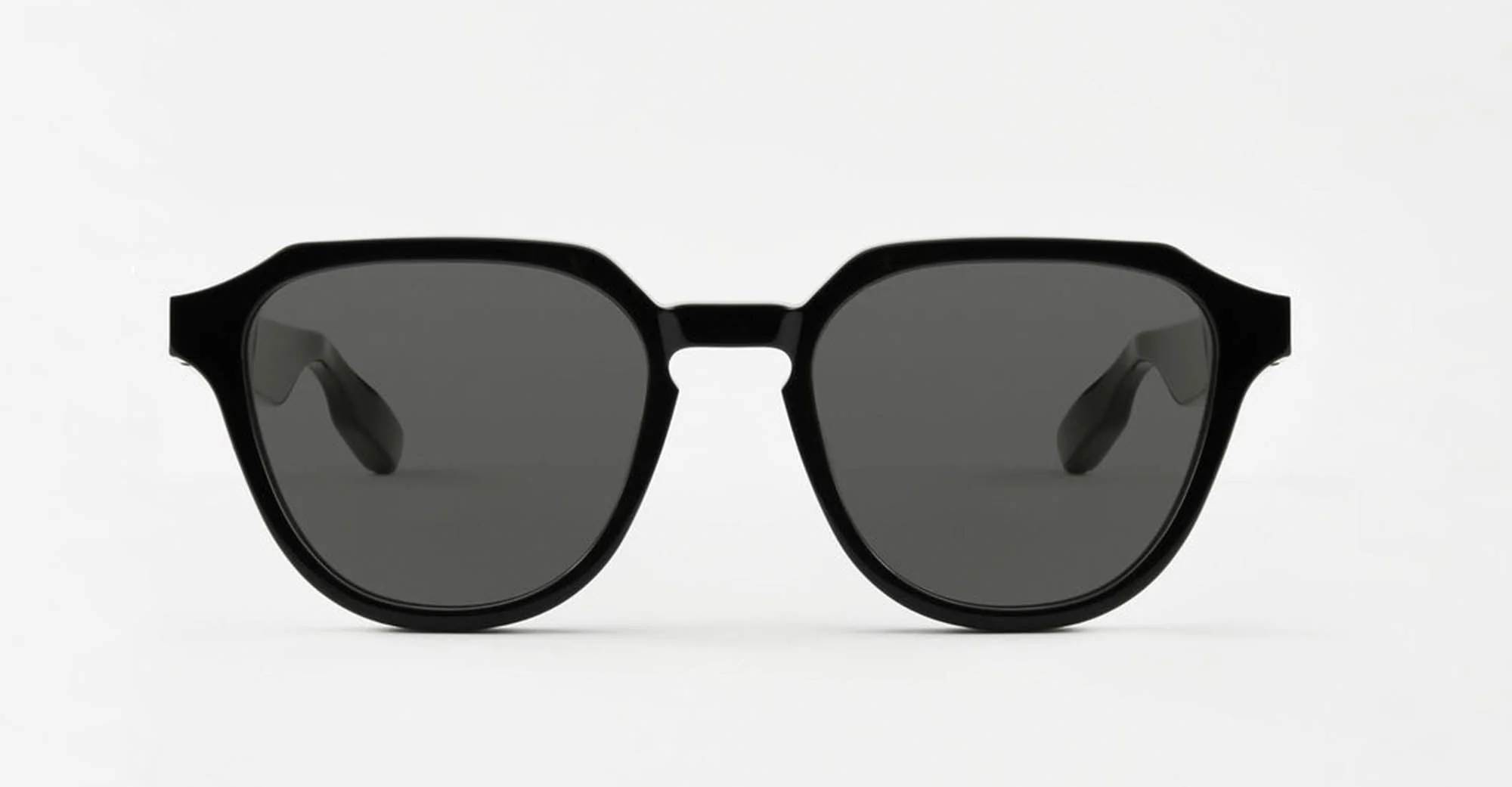 Model d1 - black
