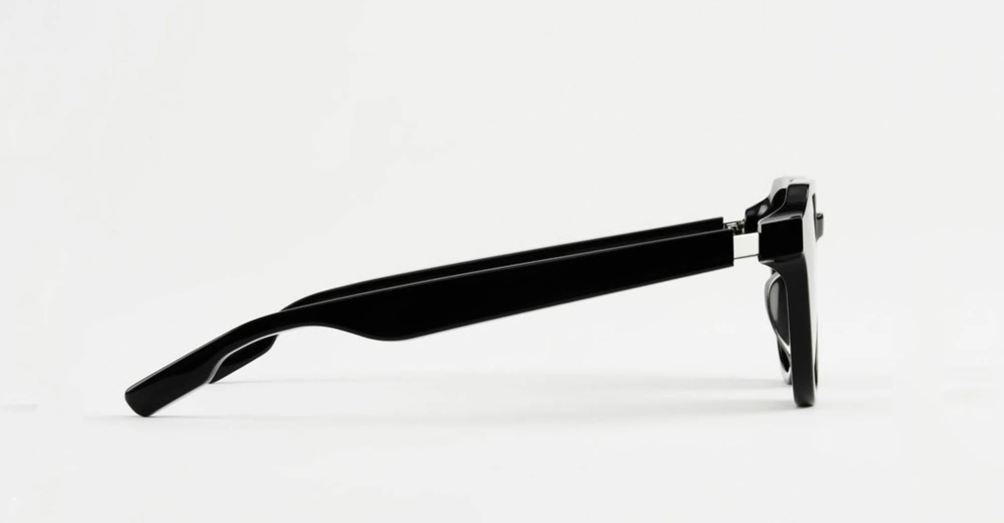 Model d1 - black - Image 3