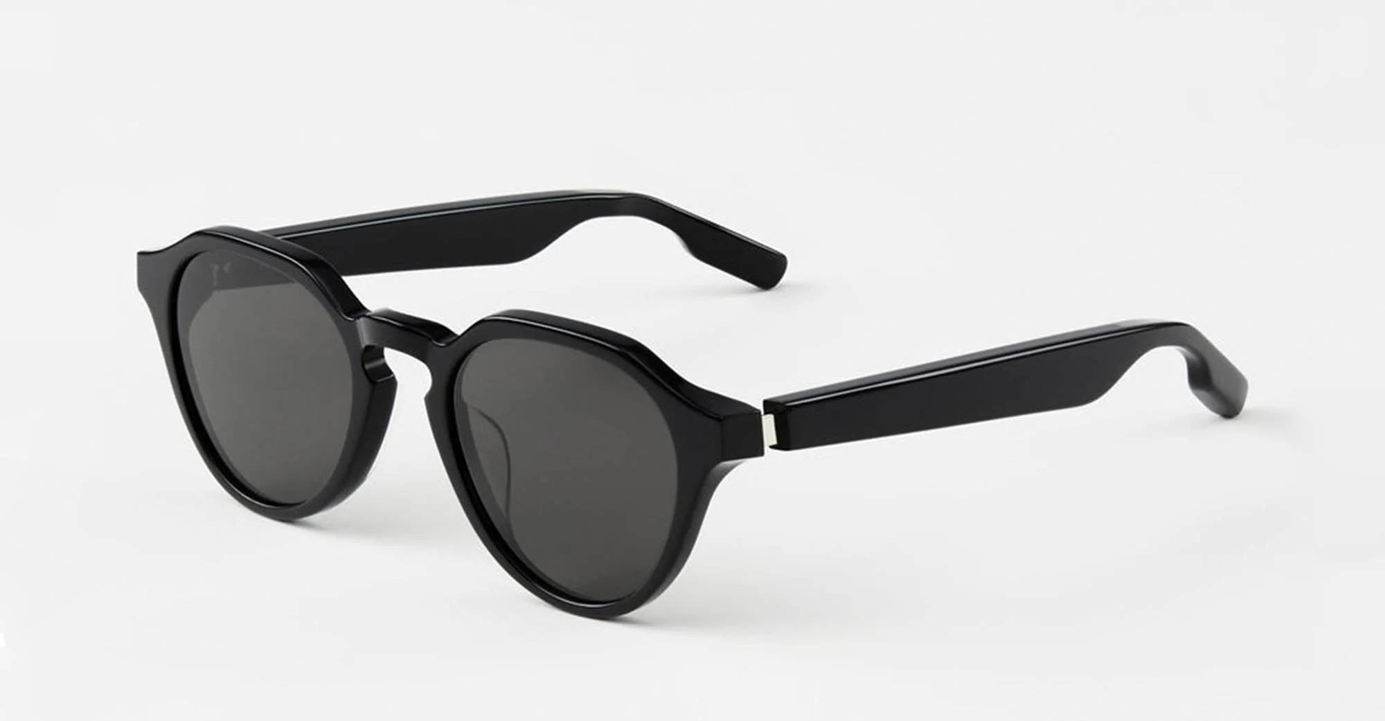 Model r1 - black - Image 2