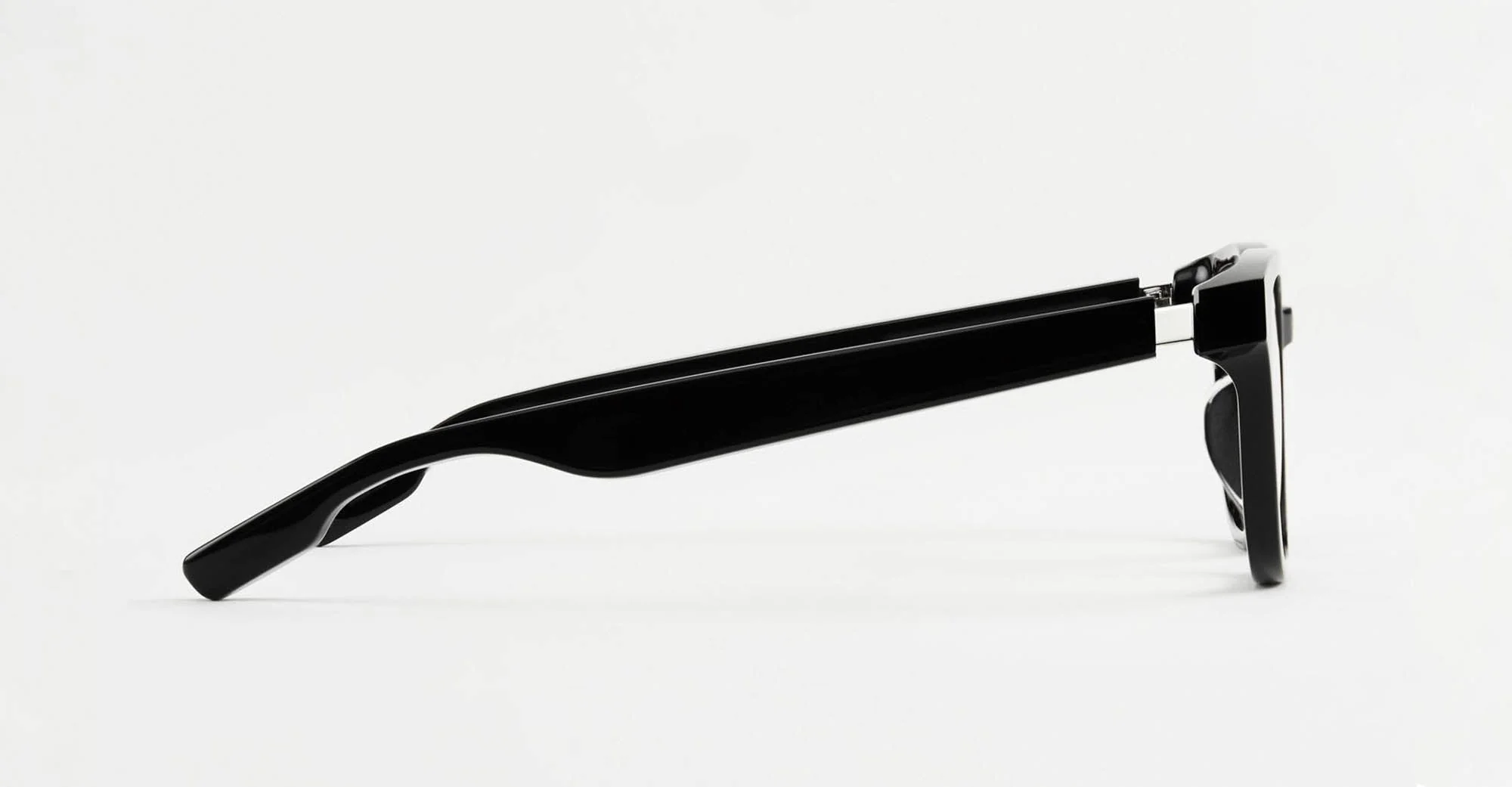 Model s1 - black - Image 3