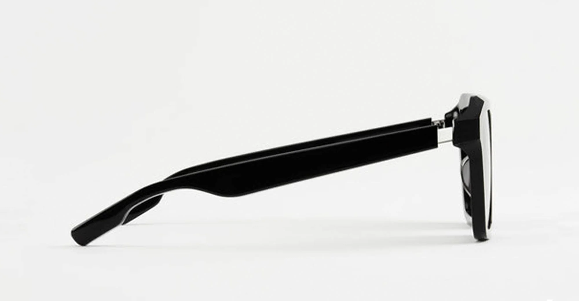 Model s2 - black - Image 3