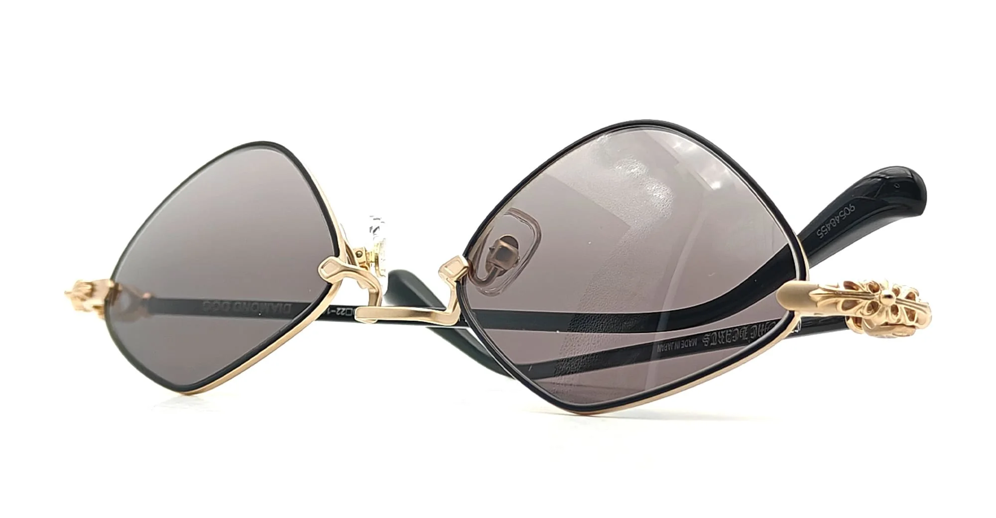 Diamond dog - matte black / matte gold plated - Image 4