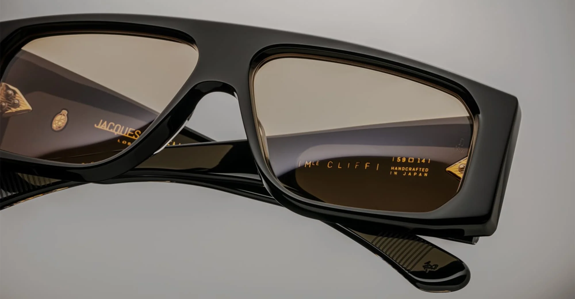 Cliff - eclipse 2 - Image 5