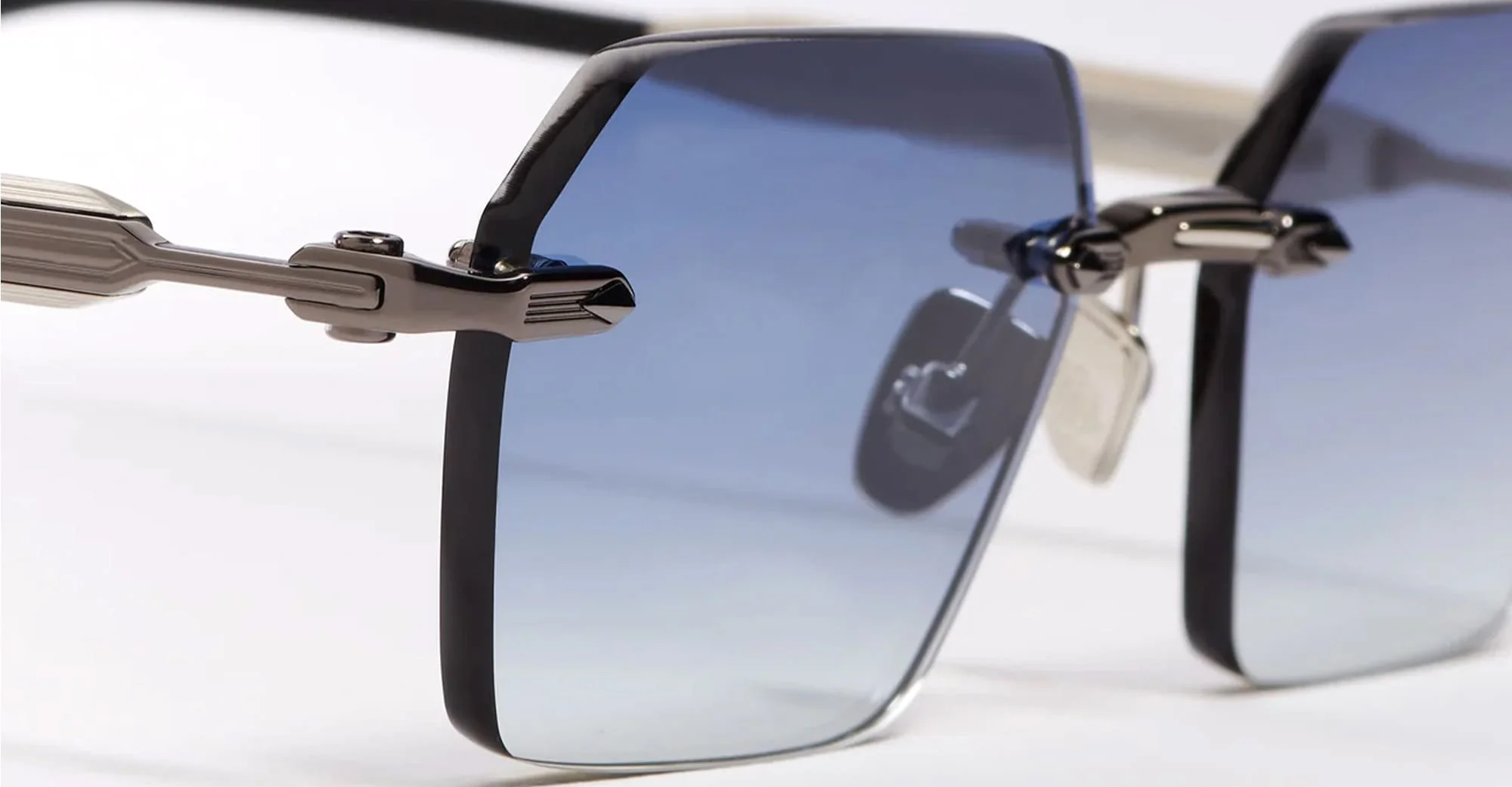R03 - c420 ruthenium plated / brushed  ruthenium - Image 3